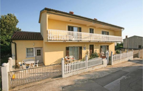 Отель Apartment Liznjan VI Cr  Лижнян